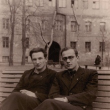 С Леонидом Чеботаревым . Весна 1950 г.